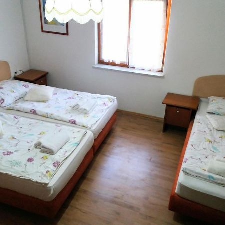 فندق بيرانفي  Apartmaji, Sobe - Obzidje المظهر الخارجي الصورة