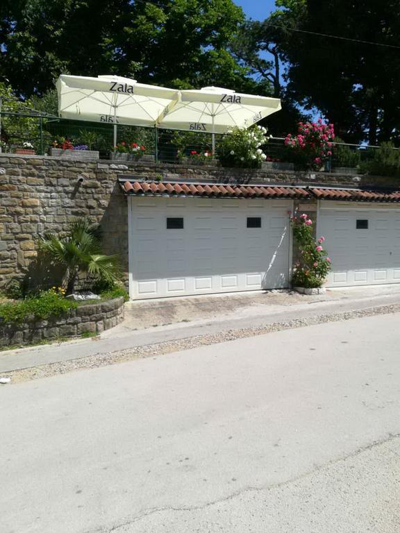 فندق بيرانفي  Apartmaji, Sobe - Obzidje المظهر الخارجي الصورة