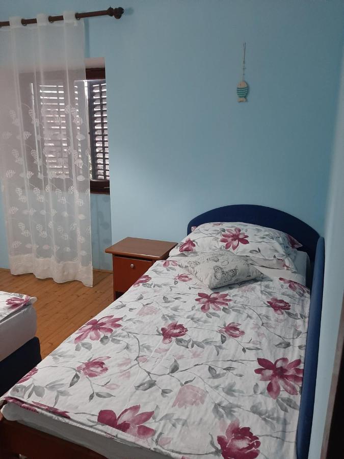 فندق بيرانفي  Apartmaji, Sobe - Obzidje المظهر الخارجي الصورة